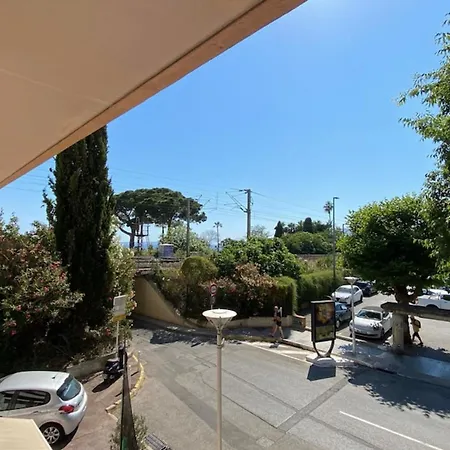 Nice 25M Studio Near The Beach! * 昂蒂布